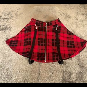 Super cute Hot Topic great plaid skirt NWOT.